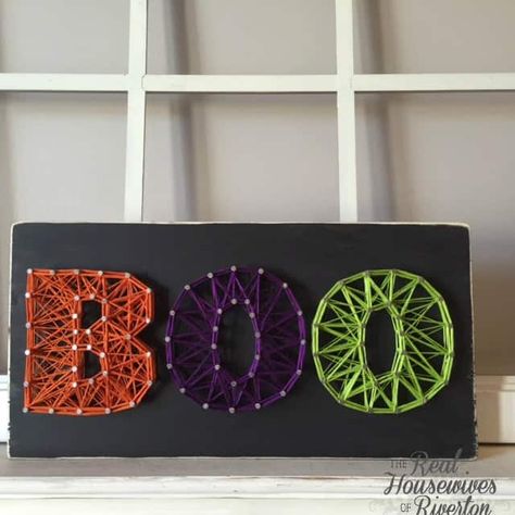 Boo Halloween String Art Tutorial Halloween String Art, Cuadros Diy, String Art Tutorials, Nail String Art, Halloween Arts And Crafts, String Art Patterns, String Art Diy, Craft Day, Halloween Designs