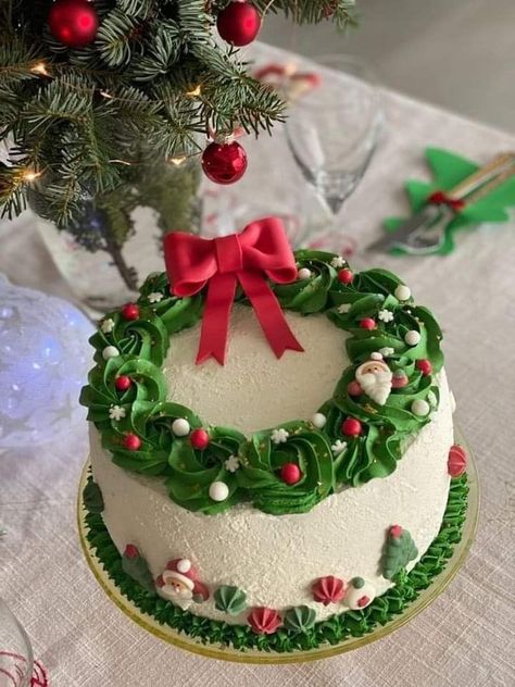 Christmas Lambeth Cake, Christmas Bake Off, Christmas Birthday Cake, Tårta Design, Easy Christmas Cake Recipe, Christmas Cakes Easy, Christmas Themed Cake, Christmas Cake Designs, Christmas Cake Topper