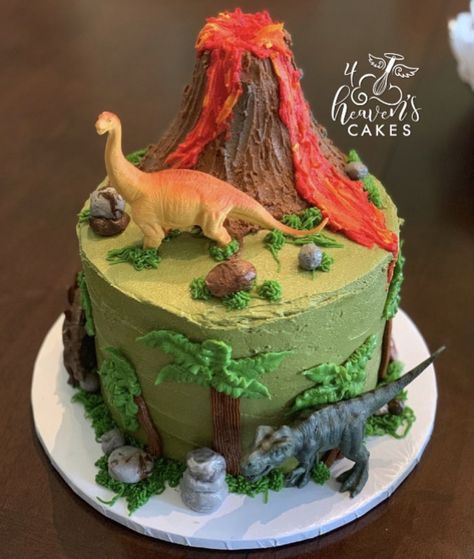 Dinosaur Birthday Cake Ideas, Dino Birthday Cake, Dinosaur Birthday Cake, Volcano Cake, Dinosaur Birthday Theme, Dinosaur Birthday Party Decorations, Dino Cake, Diy Birthday Cake, Dinosaur Birthday Cakes