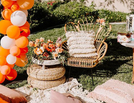 Bright Orange Citrus Bridal Shower with Boho Details - Inspired By This Boho Bridal Shower Ideas, Cozy Party, Bridal Shower Favors Cheap, Bridal Shower Decorations Elegant, Citrus Theme, Jordan Baby Shower, Bridal Shower Favors Diy, Brunch Decor, Bridal Shower Inspo