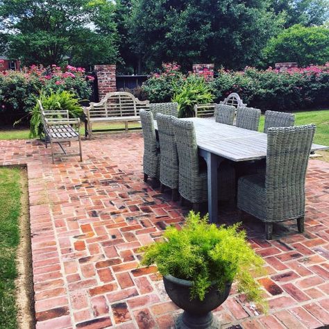 You really can't go wrong with brick on your patio...especially when you use Summit Brick! Brick Patio Ideas, Patio House Ideas, Brick Paver Patio, Brick Patio, Backyard Designs, Patio Garden Design, Brick Patios, Patio Landscaping, Paver Patio