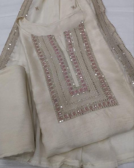 Zari Work Embroidery Design Suits, Party Wear Dress Design, Royal Wedding Dresses, Traditional Blouse Designs, Party Wear Dress, Lehenga Designs Simple, Simple Kurti Designs, Trendy Shirt Designs, Pakistani Fashion Party Wear