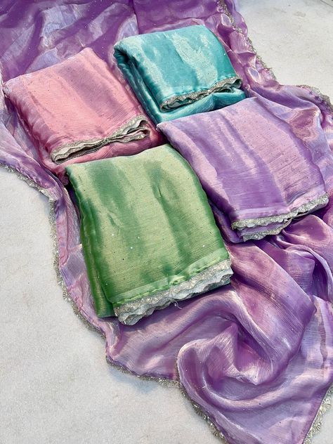 Plain Saree With Lace Border, Saree With Lace Border, Lace Border Saree, Camera Lights, Tissue Silk Saree, Raw Silk Saree, Border Saree, Stylish Sarees, Product Video