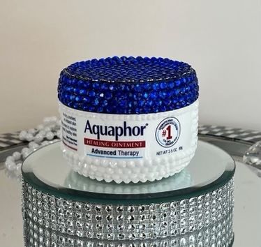 Bedazzled Aquaphor, Cute Bedazzled Things, Bedazzled Stuff Aesthetic, Rhinestoning Things, Bedazzled Objects, Things To Rhinestone, Rhinestoned Things, Rhinestone Things, Things To Bedazzle