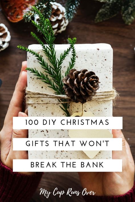 100 DIY Gifts: The Ultimate Handmade Christmas Gift Guide Joululahjat Diy, Unique Christmas Gifts Diy, Diy Christmas Gifts For Friends, Jul Diy, Christmas Experiences, Friends Gifts, Friends Diy, Navidad Diy, Cadeau Diy