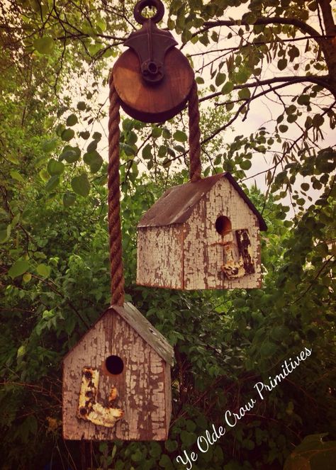 Rustic Bird Houses, Antique Pulley, Bird House Feeder, Unique Bird Houses, Bird Houses Diy, Have Inspiration, Reclaimed Barn Wood, Rustic Gardens, Barnwood