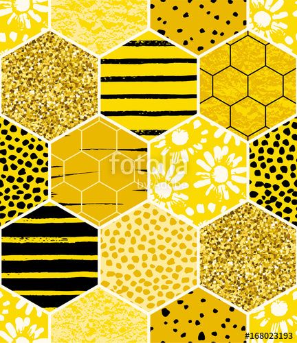 Honeycomb tattoo Honeycombs Drawings, Honey Art, Scrapbook Printables Free, Seamless Geometric Pattern, Bee Pattern, Bee Honeycomb, Bottle Cap Images, Bee Art, Scrapbook Printables