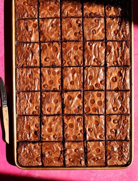 FUDGY Sheet Pan Brownies (with VIDEO) - Scientifically Sweet Sheet Brownies Easy, Brownie Sheet Pan, Easy Large Batch Desserts, Cookie Sheet Brownies, Brownie Recipes 9x13 Pan, Large Batch Brownies Sheet Pan, Sheet Pan Brownies For A Crowd, Easy Sheet Pan Desserts, Sheet Cake Brownies