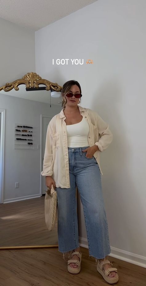 Style Inspiration Big Bust, Women's Fashion Size 12 Outfit, Simple Ootd Ideas, Style For Medium Size Women, Elegant Outfit Midsize, Medium Size Outfits Aesthetic, Mid Size Celebrities, Black Jeans Outfit Midsize, Basic Midsize Outfits