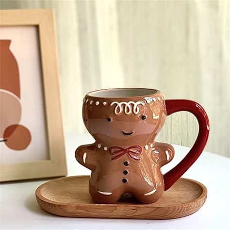 Amazon.com: TOKZON Gingerbread Man Mug, Gingerbread Coffee Mug, Cartoon Cute Ceramic Cup for Tea Coffee Mugs, Unique Shaped Christmas Mugs, Funny Gifts for Family Friends-1pcs : Home & Kitchen 3d Gingerbread, Mug Noel, Man Mug, Christmas Friends, Snowman Mugs, Kawaii Christmas, Milk Coffee, Tassen Design, Mugs For Men