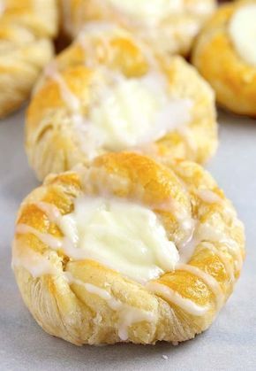 This quick and easy cream cheese danish starts with store-bought crescent roll dough, and can be made, start to finish in under 30 minutes. Easy Cream Cheese Danish, Breakfast Cheese Danish, Breakfast Cheese, Crescent Recipes, Cream Cheese Danish, Cheese Danish, Breakfast Sweets, Crescent Roll Recipes, Easy Cream