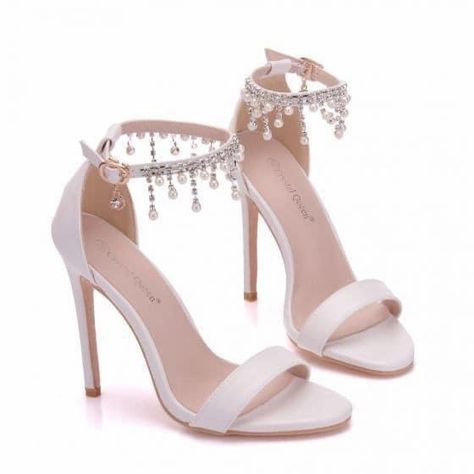 Kasut Pengantin, Quinceanera Shoes, Bride Heels, Wedding High Heels, Fancy Heels, Fashion Shoes Heels, Shoes Heels Classy, Cute Shoes Heels, Wedding Shoes Bride