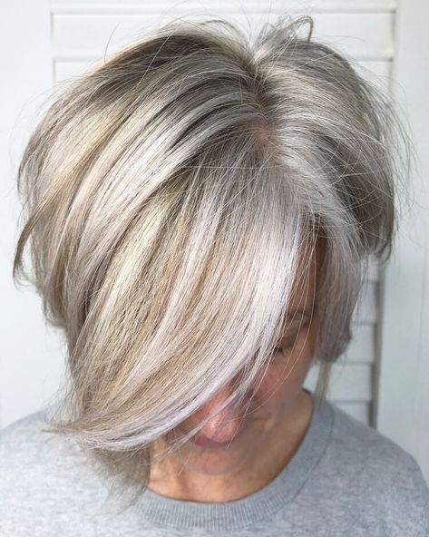 Platinový Blond, Blonde Hair With Grey Highlights, Gray Blending, Grey Hair Over 50, Grey Blonde Hair, Grey Hair Transformation, Ash Blonde Hair Colour, Silver Blonde Hair, Gorgeous Gray Hair