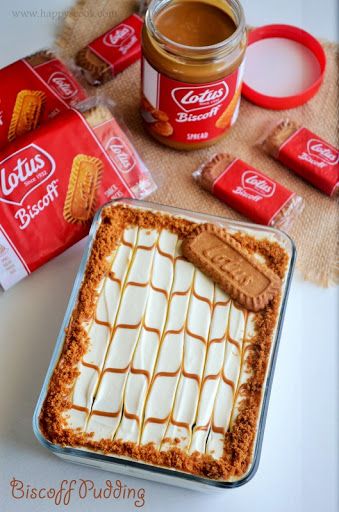 Biscoff Lasagna Recipes, Lotus Biscoff Pudding Recipe, Lotus Biscoff Pudding, Banana Pudding Flavors, Lotus Biscuit Recipe, Biscoff Banana Pudding Recipes, Biscoff Lasagne Recipe, Biscoff Biscuit Recipes, Lotus Biscuit Dessert