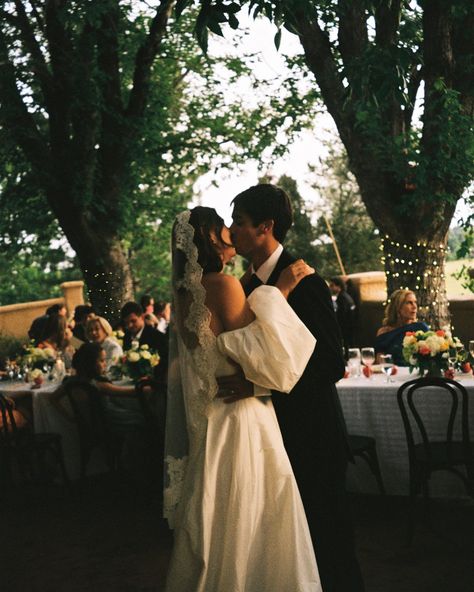 Moments from L + J’s reception on 35mm film!! 🫶🏼🎞️🍅🕊️✨ (Peep the tomato decor—I was OBSESSED) . . . Documentary wedding photographer. Film wedding photographer. Denver wedding photographer. Candid wedding photos. Timeless wedding photos. Artistic wedding photos. Married Couple Photos Wedding, Small Wedding Restaurant, Iphone Wedding Photos, Film Aesthetic Wedding Photography, Digital Camera Wedding Photos, 90s Wedding Photos, Goofy Wedding Pictures, Sibling Wedding Photos, Film Photo Wedding