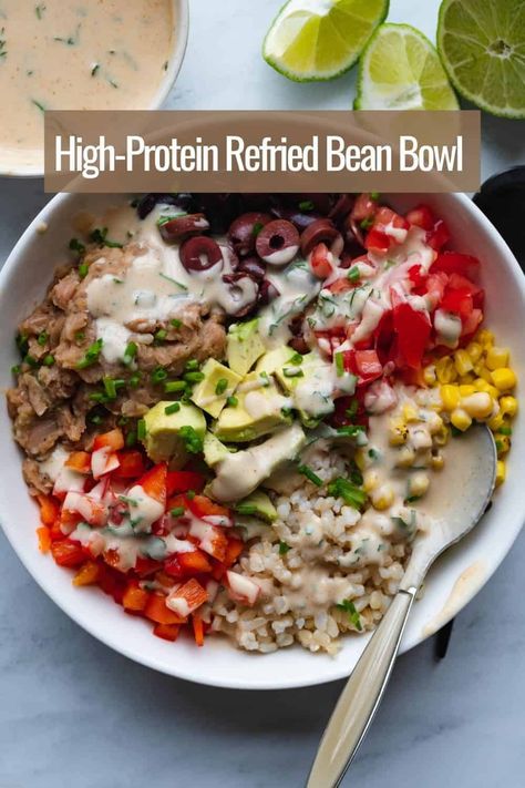 Vegan High-Protein Refried Bean Bowl is packed with plant-based protein. A one-pot, easy, no-chop recipe, with homemade vegan ranch dressing. Homemade Vegan Ranch Dressing, Bean Bowl, Refried Bean, Vegan Potato Salads, Potato Bites, High Protein Vegan, Veggie Bowl, Refried Beans, Ranch Dressing