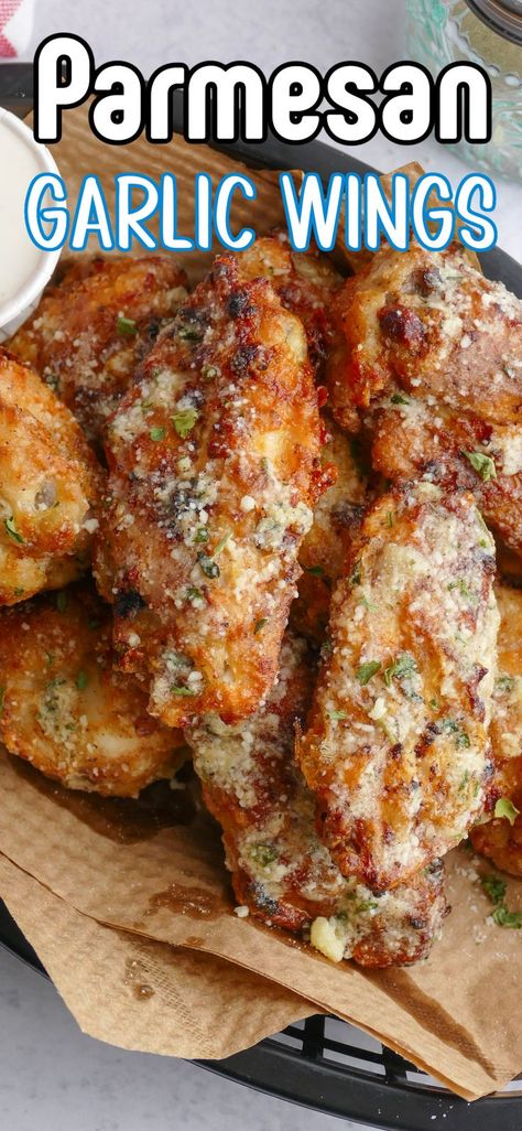 Parmesan Garlic Wings, Air Fryer Recipes Chicken Wings, Air Fry Chicken Wings, Garlic Wings, Air Fryer Wings, Parmesan Wings, New Air Fryer Recipes, Garlic Parmesan Wings, Air Fryer Recipes Snacks