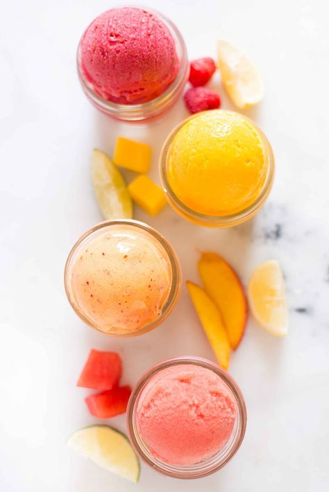 Fruit Sorbet Recipe, Smoothie Aesthetic, Homemade Sorbet, Watermelon Sorbet, Sorbet Ice Cream, Fruit Sorbet, Sorbet Recipes, Raspberry Sorbet, Ice Cream Popsicles