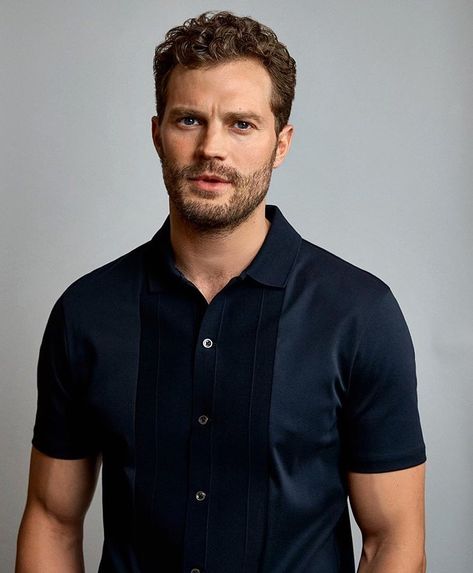 Jamie Dornan And Wife, Christian Grey Jamie Dornan, Jaime Dornan, Anastasia Steele, Corte De Cabelo Masculino, Christian Grey, Irish Men, Hot Actors, Men Fashion Casual Outfits