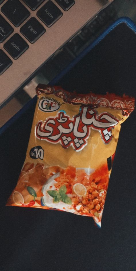 #rawalism #mahapurish #food #snapchat #snack #cheap #instastory #snapstory #chana #snacks #pakistani #favourite #foodlove #snapstreaks #insta #instastories #student #rs10 #cheapsnacks #10rs #foodislove Pakistani Snacks, Snack Pictures, Snack Chips, Food Snapchat, Favorite Snack, Pop Tarts, Chip Bag, Food Photography, Pakistan