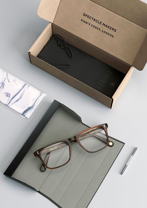 Sunglasses Packaging Design, Eyewear Branding, Glass Branding, Eyewear Packaging, Eyewear Photography, Sunglasses Packaging, Maya Bay, Glasses Trends, Optical Store