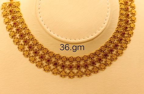 Kempulu Necklace, New Necklace Designs Gold, Long Sets Gold Jewellery, Gold Choker Necklace Indian Bridal, Gold Bangle Designs, Necklace Designs Gold, New Necklace Designs, Hasli Necklace, Antique Gold Bracelet