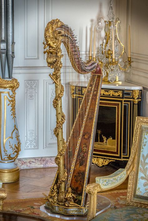 Versailles | France - Harp in Grand Cabinet of Madame Adelaide Harp Instrument Aesthetic, Victorian Music Room, Versailles Furniture, Madame Adelaide, Rococo Decor, Instruments Art, Versailles France, Gold Furniture, Castle Aesthetic