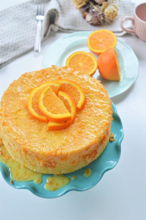 [VIDEO] Orange Chiffon Cake Orange Chiffon Cake Recipe, Orange Chiffon Cake, Orange Dessert, Lemon Pudding Cake, Citrus Cake, Small Batch Baking, Orange Chiffon, Lemon Pudding, Soft Orange