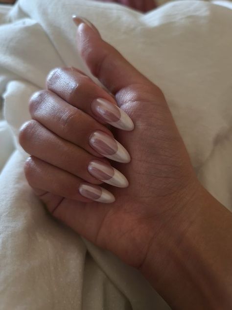 CHIC MINIMALIST NAILS | WEDDING NAILS Pearl Colored French Tip Nails, Pearly French Manicure, Glazed Nails With Pearls, Oval French Tip With Rhinestones, French Nails Shiny, French Manicure Almond Nails Chrome, Mother Of Pearl French Nails, Trendy French Manicure Almond, Pearl Stilleto Nails