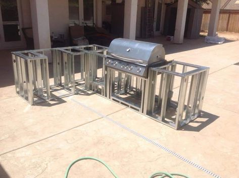 Build A Bbq, Outdoor Grill Island, Outdoor Bbq Area, Outdoor Grill Station, Outdoor Bbq Grill, Grill Island, Outdoor Barbeque, Diy Bbq, Outdoor Kitchen Bars