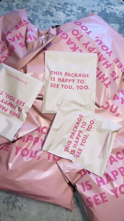 Small Business Asthetic, Pink Shopping Bag, Business Vision Board, Business Branding Inspiration, Small Business Quotes, Packaging Ideas Business, Small Business Packaging Ideas, Clothing Packaging, Small Business Inspiration