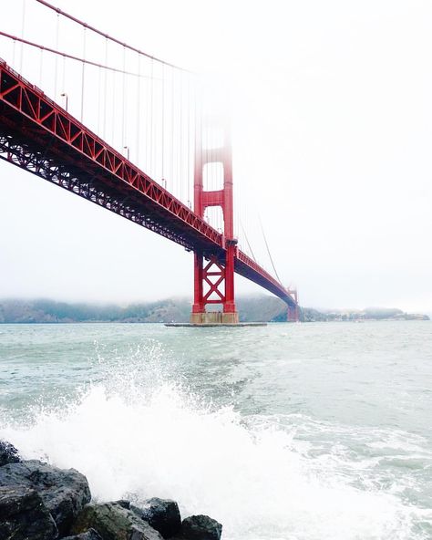 See this Instagram photo by @newyorkcity • 13.1k likes Golden Gate Bridge Wallpaper, San Francisco Bridge, Sf Wallpaper, Bay Bridge San Francisco, Iphone Wallpaper Hd Original, Bridge Wallpaper, Silver Bracelet Designs, San Francisco Golden Gate Bridge, Earth Pictures