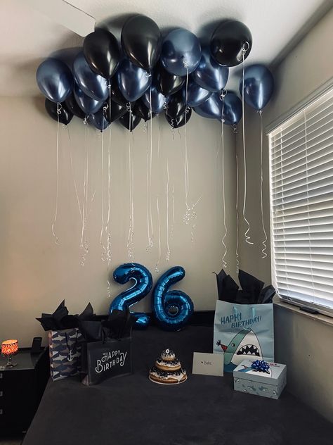 Bday Party Ideas For Boyfriend, Bday Decor For Husband, Things To Make Bf For Birthday, Simple Birthday Decor For Boyfriend, Room Decor For Men Birthday, For His Birthday, Boyfriend 26 Birthday Ideas, Birthday Decor Ideas For Boyfriend, Simple Birthday Decorations For Boyfriend