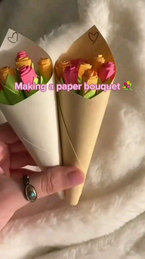 Budget-Friendly Crafts: DIY Paper Flowers on a Dime! Birthday Homemade Gifts For Best Friend, Cute Simple Gift Ideas For Boyfriend, Diy Birthday Gifts Easy Simple, Creative Bday Gifts For Best Friend Diy, Simple Crochet Birthday Gifts, Diy Gifts For Bff Creative, Bestie Bday Gifts Diy, Handcraft For Boyfriend, Best Handmade Gift For Bestie