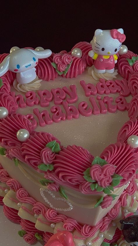 Hello Kitty Number Cake, Hello Kitty Birthday Cake Aesthetic, Sanrio Bday Party, Sanrio Cake Ideas, Hello Kitty Heart Cake, My Melody Birthday Cake, Hello Kitty Strawberry Cake, 17th Birthday Ideas Cake, Hello Kitty Cake Birthday