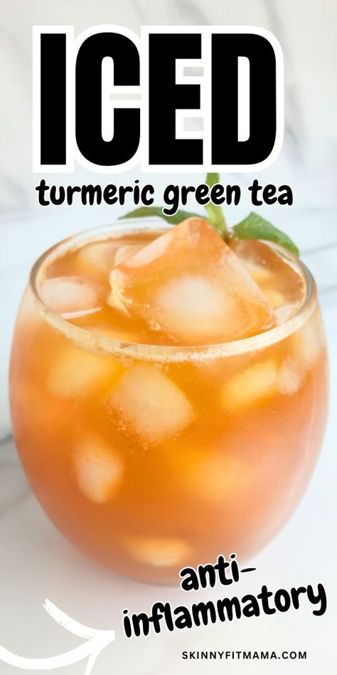 Here is an easy way to add anti-inflammatory ingredients to your drinks this summer. This easy anti-inflammatory iced turmeric green tea is packed with antioxidants and taste better than store-bought iced tea. Green Tea Turmeric Drink, Fresh Turmeric Tea, Ginger Turmeric Tea Recipes, Tumeric Tea Recipe Golden Milk Benefits, Green Tea Gelatin, Body Inflammation Remedies, Iced Green Tea Recipe Healthy, Blueberry Green Tea Recipes, Herbal Fruit Tea Recipes