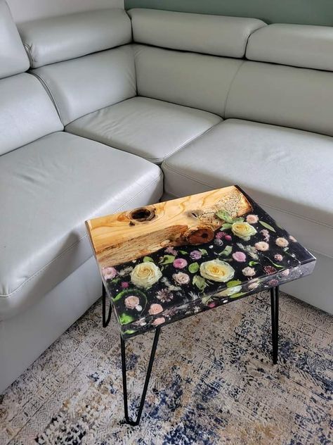 Diy Resin Table, Resin Table Top, Wood Bath, Bath Tray, Bouquet Preservation, Table For Living Room, Red Wood, Preserved Flowers, Resin Artwork