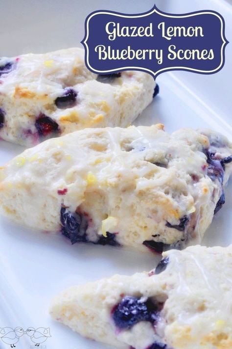 Lemon Blueberry Scones, Blueberry Scones Recipe, Pane Dolce, Blueberry Scones, Blueberry Recipes, Scone Recipe, Lemon Blueberry, Pavlova, High Tea