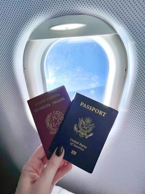 Airplane Photography, Passport Travel, Passport Online, Airplane Window, Film Pictures, Valentine Photography, Travel Lifestyle, Travel Aesthetic, Travel Pictures