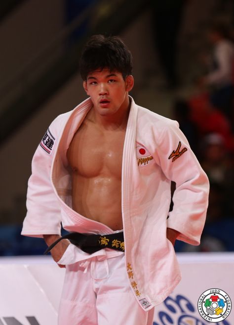 Shohei Ono (JPN) - World Championships Astana (2015, KAZ) - © IJF Media Team, IJF Judo Gi, Martial Arts Techniques, Martial Arts Styles, Martial Artists, Martial Artist, Men In Uniform, Asian Boys, Judo, Taekwondo