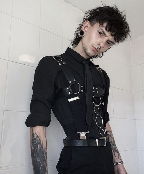 Anarchist Fashion Style, Goth Enby Outfits, Masculine Goth Fashion, Enby Goth, Goth Masculine Outfits, Masc Goth Makeup, Goth Editorial, Masculine Goth Outfits, Masc Goth Outfits