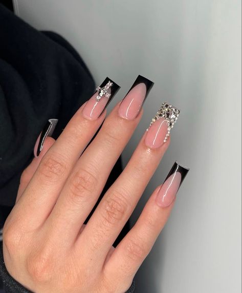 Black Matte French Tip Nails With Design, Acrylic Nails With Diamonds Rhinestones, Fuerza Regida Nail Ideas, Black Acrylic Nails, Nails Nude, Edgy Nails, Girly Acrylic Nails, French Tip Acrylic Nails, Her Nails