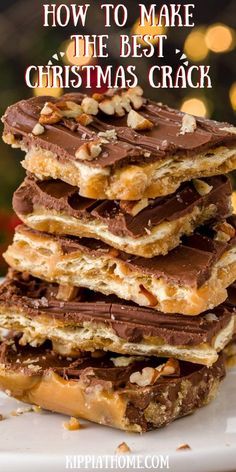 Saltine Cracker Toffee, Saltine Cracker, Saltine Toffee, Easy Christmas Candy Recipes, Easy Candy Recipes, Cracker Toffee, Toffee Recipe, Pine Bark, Candy Recipes Homemade