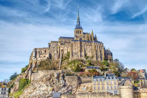 30 Famous Landmarks in France You Must See (in 2021) France Landmarks, Incredible Desserts, French Landmarks, Strasbourg Cathedral, Palace Of Versailles, Visit France, Walled City, Europe Vacation, Famous Landmarks