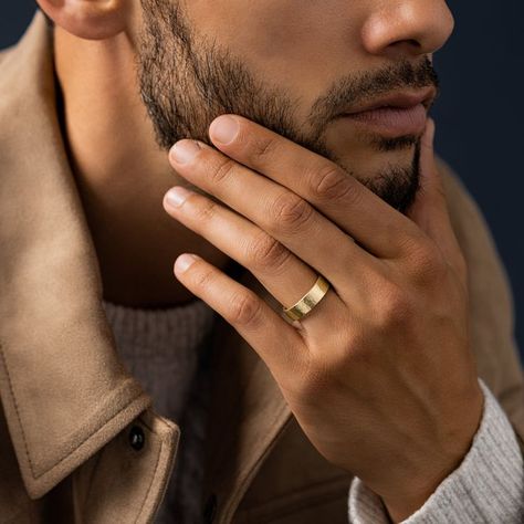 Plain gold rings for men offer timeless simplicity and elegance. They are versatile and can complement any style, making them suitable for both casual and formal occasions. Male Wedding Bands Gold, Flat Gold Wedding Band, Gold Wedding Bands For Men, Couple Ring Design, Groom Ring, Plain Gold Ring, Melanie Casey, Men's Wedding Bands, Ring Inspo