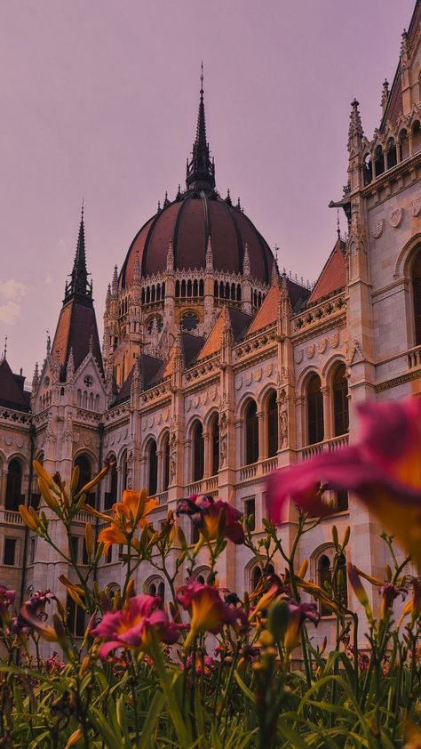 Budapest Aesthetic Wallpaper, Budapest Wallpaper, Hungary Parliament, Wallpaper Europe, Hungary Aesthetic, Budapest Architecture, Budapest Parliament, European Wallpaper, Hungary Budapest