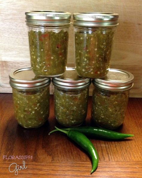 Florassippi Girl: Mixed Pepper Relish Pickle Relish Recipe, Hot Pepper Relish, Hot Pepper Recipes, Jalapeno Relish, Cucumber Onion, Pepper Relish, Jalapeno Pepper, Jalapeno Recipes, Relish Recipes