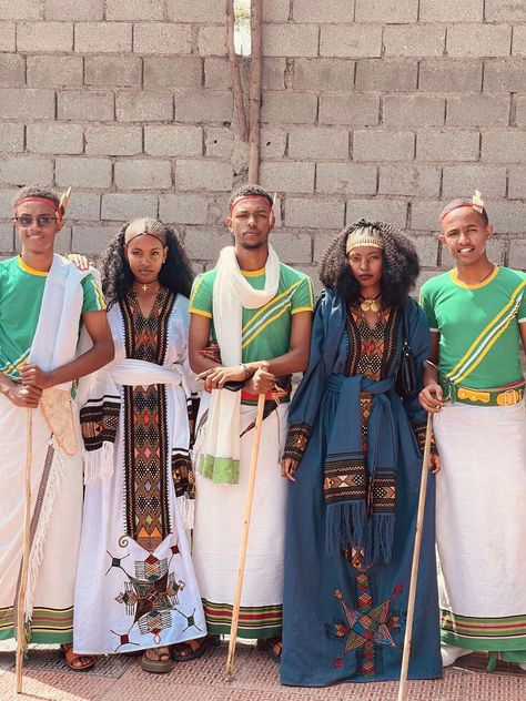 Afro Inspiration, 5 Senses Activities, Ethiopian Culture, Ethiopian Traditional Dress, Senses Activities, Ethiopian Dress, Habesha Kemis, Culture Day, First Peoples