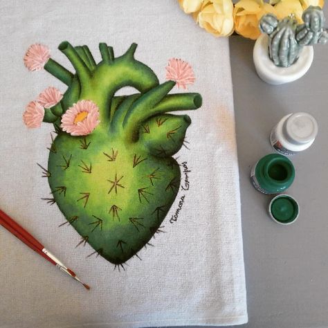 Cactus Heart Drawing, Mexican Cactus Painting, Mexican Paintings Ideas, Mexican Sayings, Human Heart Art, Cacti Art, Mexican Art Painting, Cactus Heart, Queen Alice