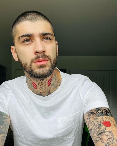 Zayn Malik on Instagram Oct 16, 2021 Zayn Malik Tattoos, Night Changes, Zayn Malik Pics, Custody Battle, Face Tattoos, Name Tattoos, S Tattoo, Zayn Malik, Damon Salvatore